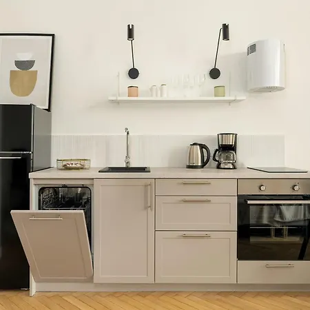 Bright Near The Zoo And Mtp By Renters Poznan