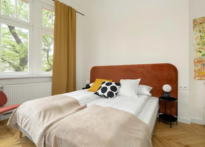 Bright Near The Zoo And Mtp By Renters Apartmán